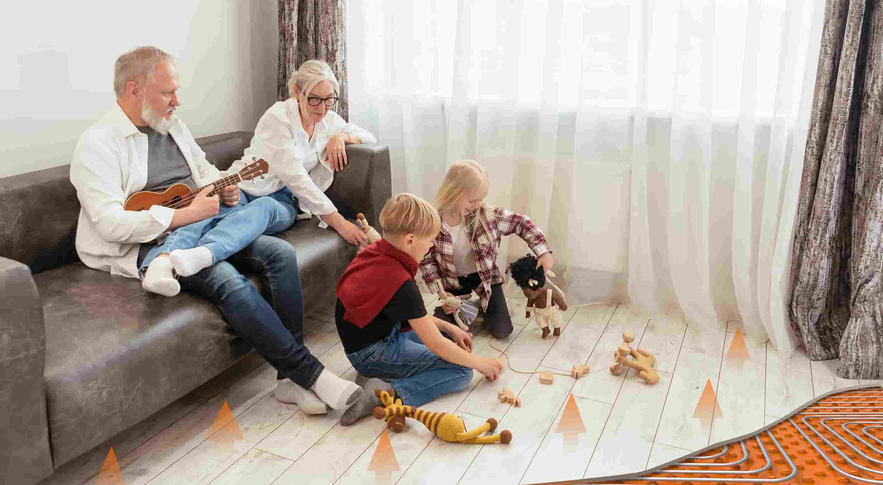 1667009632858410.jpg pexels-mikhail-nilov-8307729.jpg